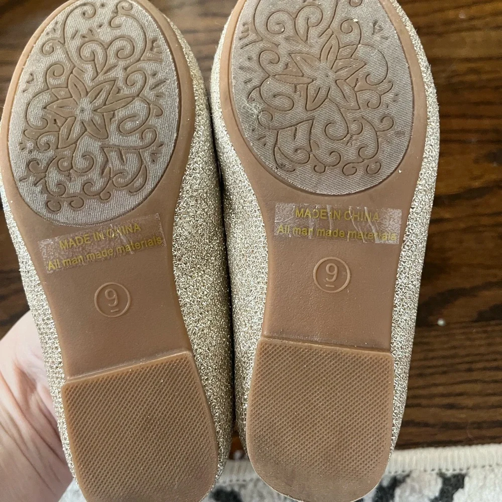 Girls Sparkle Flats in Champagne